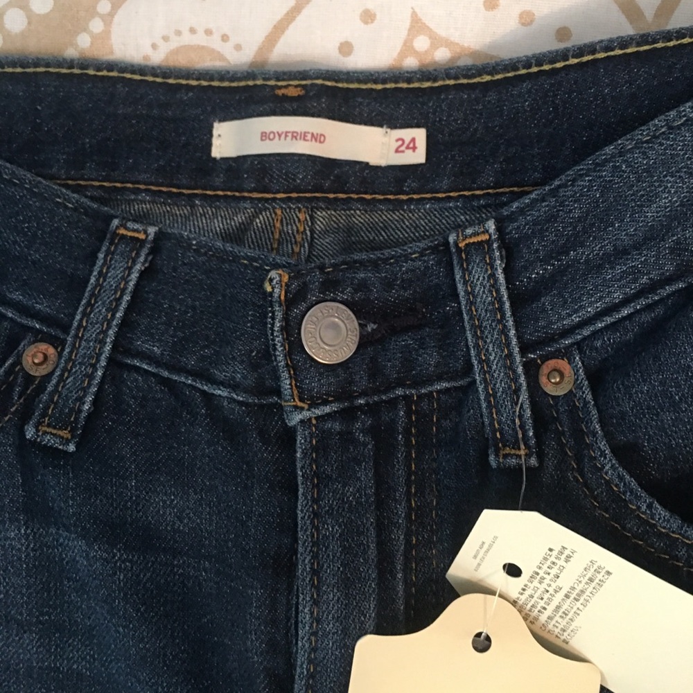 Boyfriend cut Levi’s 24